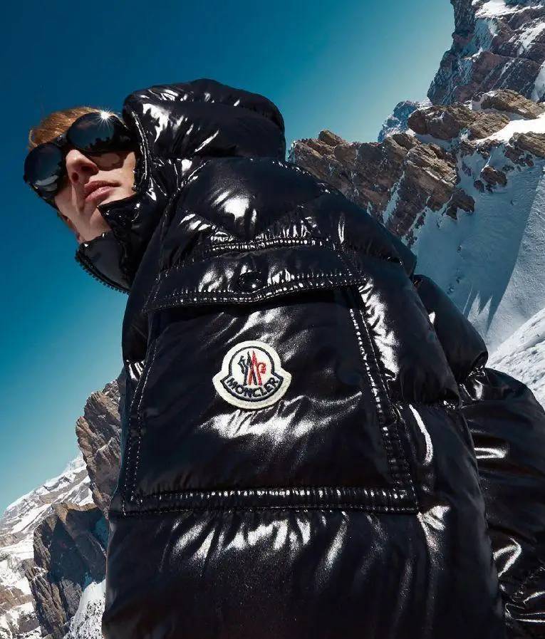 万元羽绒服是智商税吗？穿了一次加拿大鹅、Moncler，来说说感受