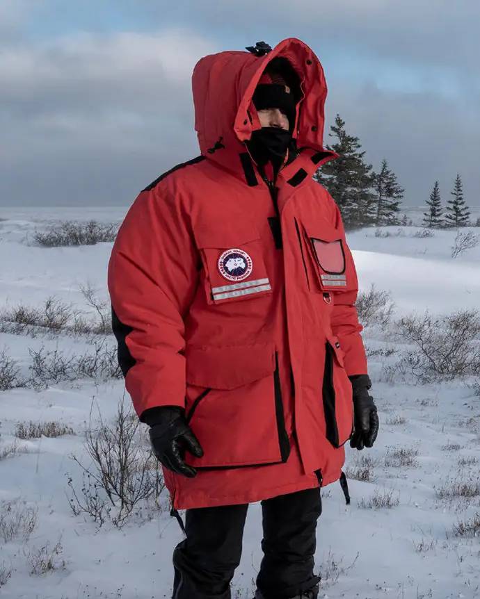 万元羽绒服是智商税吗？穿了一次加拿大鹅、Moncler，来说说感受