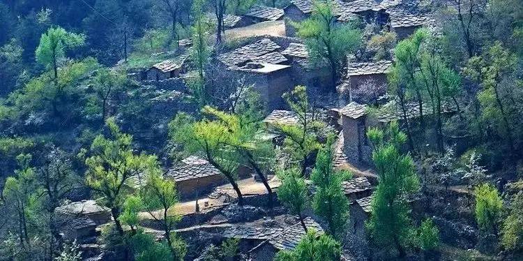 适合小住几天的最美慢城，走进风景里，过最惬意的慢生活！