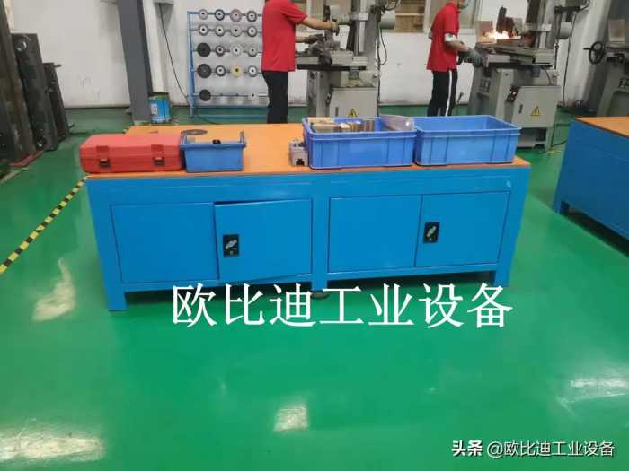 (复合，榉木，钢板，不锈钢)台面重型工作台