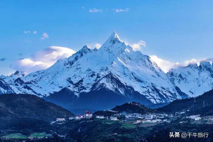 百度百科认为的中国最美十大名山，黄山仅排第4，华山无缘上榜