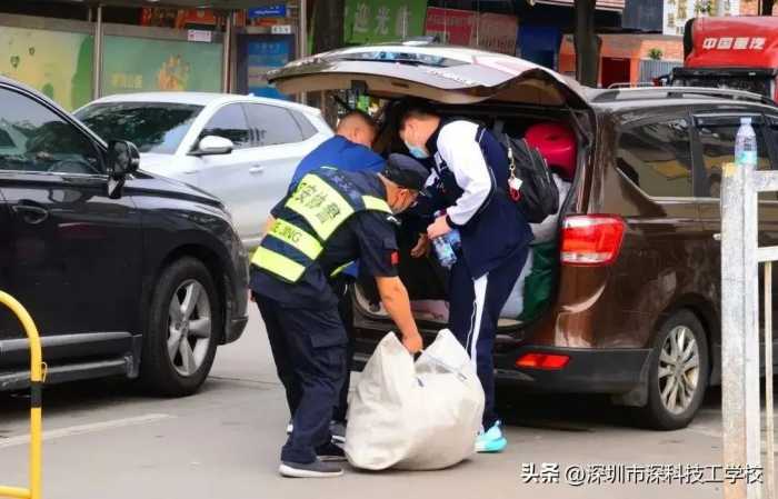 深圳市排名前十的中专学校——深圳市深科技工学校学生返校实记