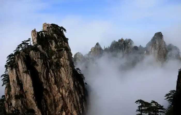 中国公认的最美10大名山，此生一定不要错过，你去过哪一座?