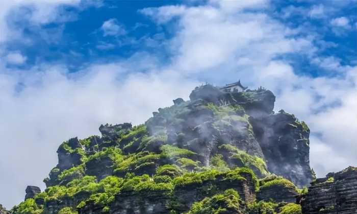 中国公认的最美10大名山，此生一定不要错过，你去过哪一座?