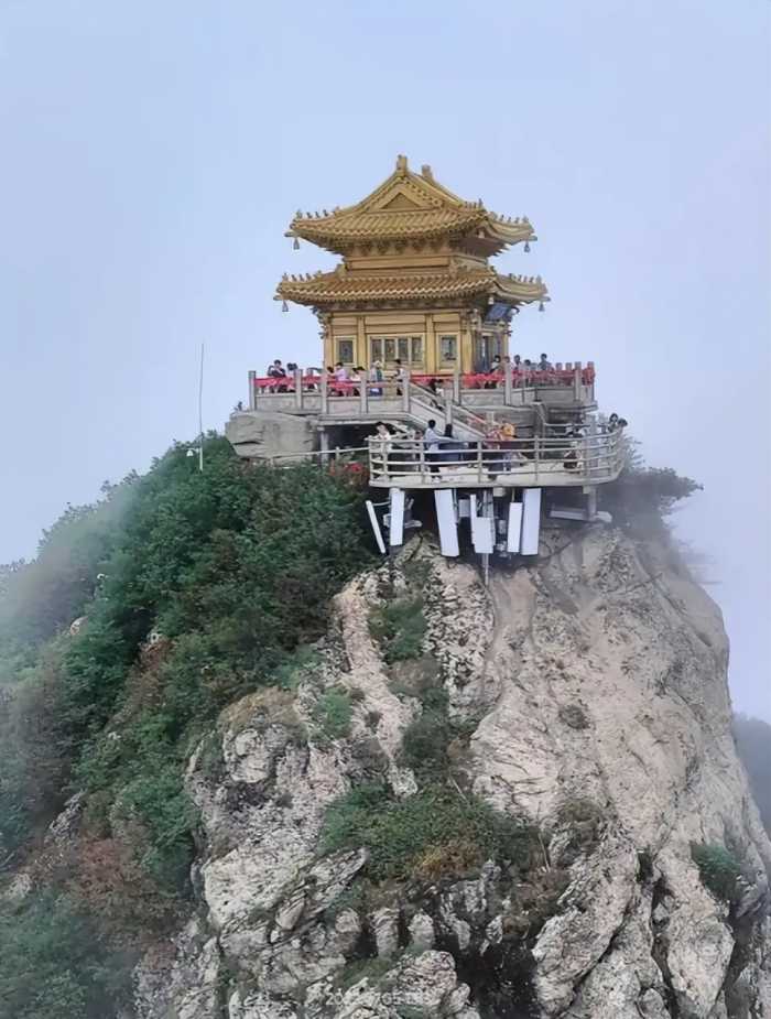 中国公认的最美10大名山，此生一定不要错过，你去过哪一座?