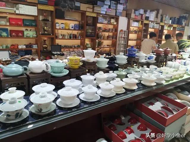 为啥在茶叶店冲茶喝就香？回家滋味立马变了？茶叶店员工透露秘密