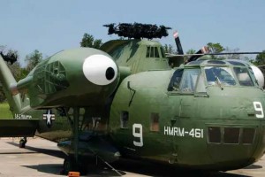 大眼萌蛙自然震惊了， CH-37“莫哈韦”重型运输直升机